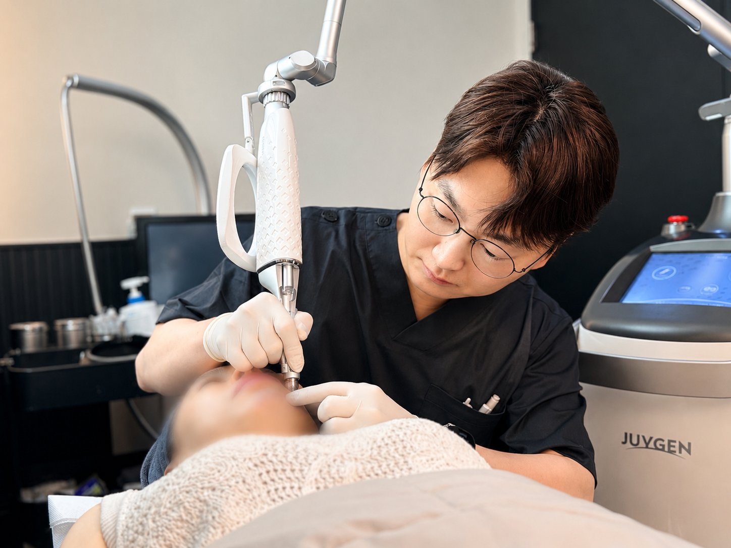 청담 리프팅 잘하는 피부과 추천